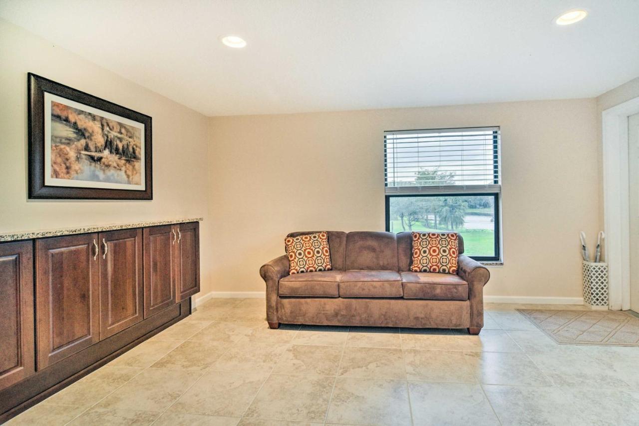 Sleek Largo Studio With Pond Less Than 7 Mi To Beach! 外观 照片